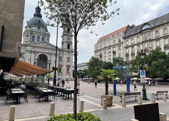 Cathedral Premier Apartment